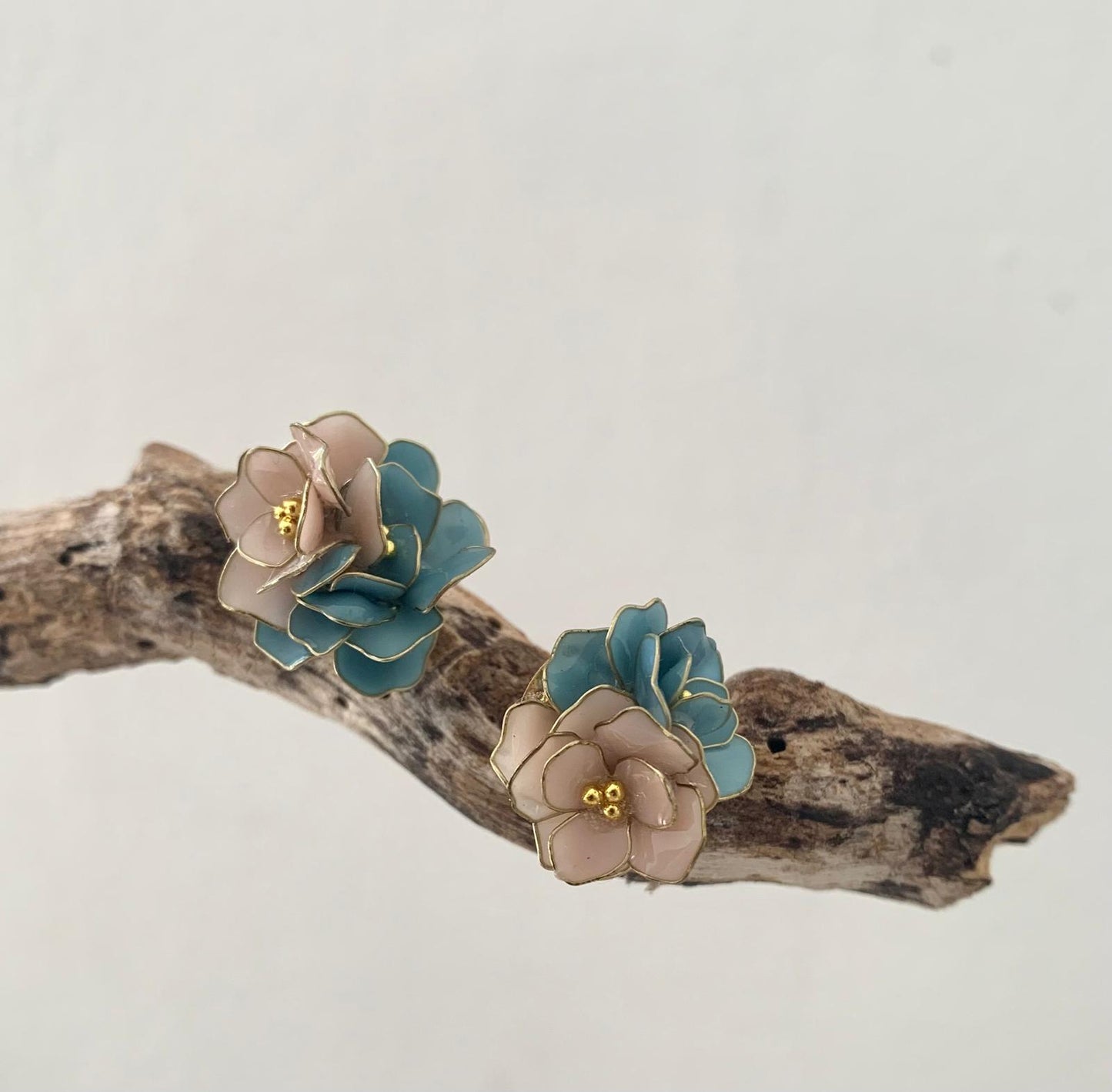 Ohrringe „Rosen-Blau/Weiß“